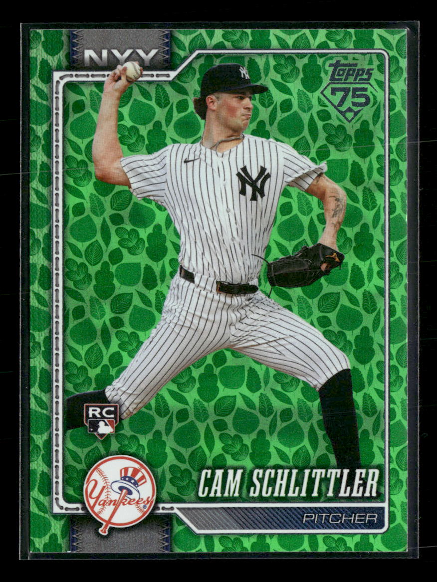2026 Topps Holiday Green Cam Schlittler #111