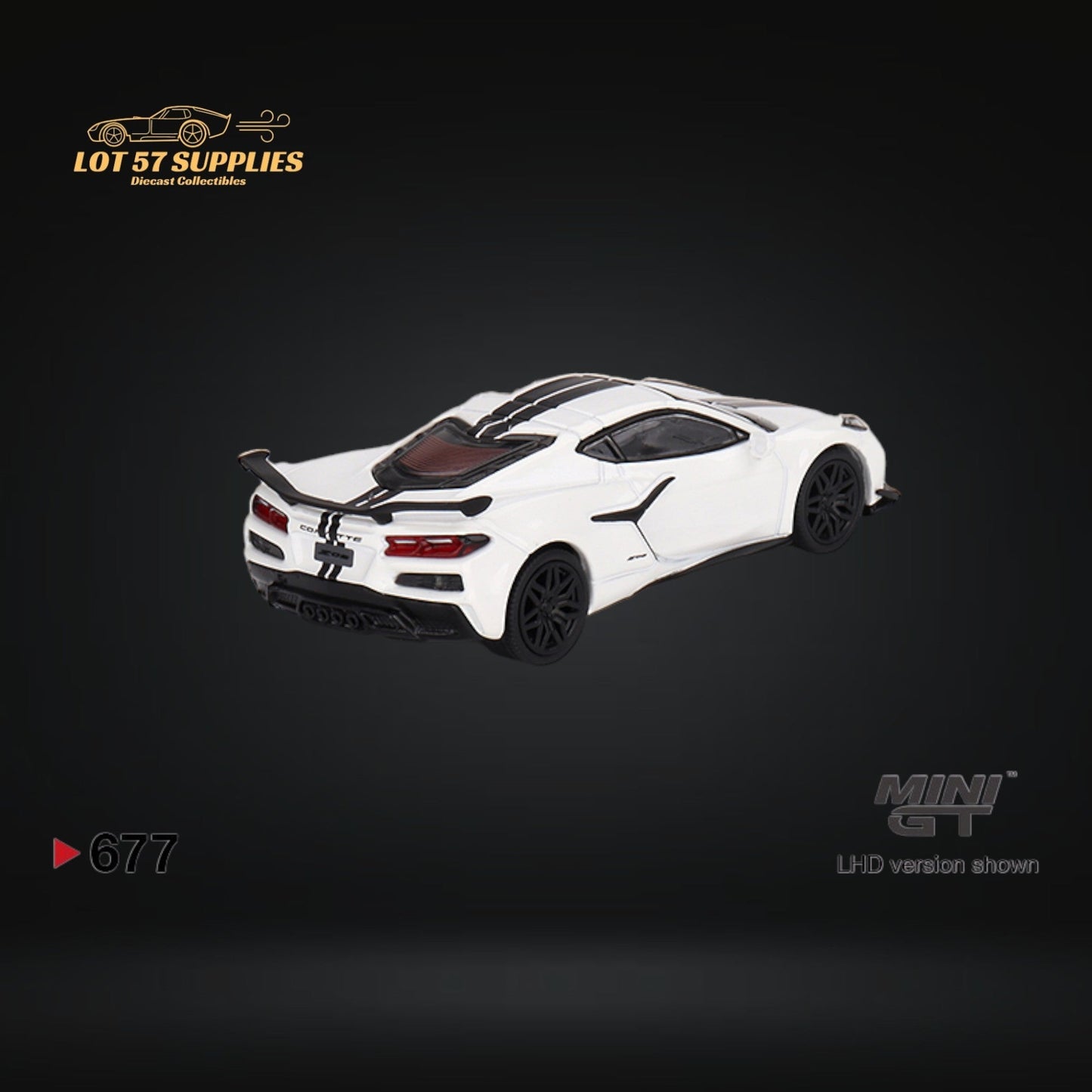 Mini-GT Chevrolet Corvette Z06 Arctic White 1:64