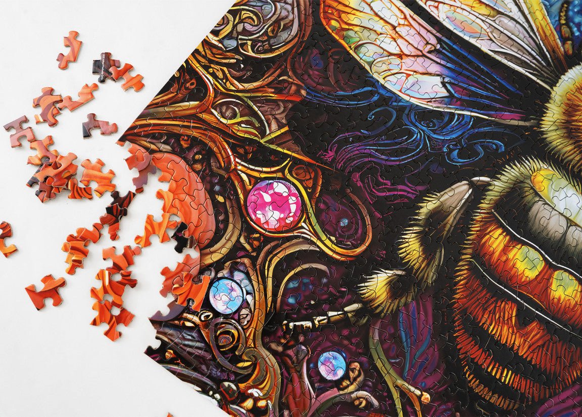 Amazing Bee 1000 Piece Jigsaw Puzzle | Springbok Puzzles