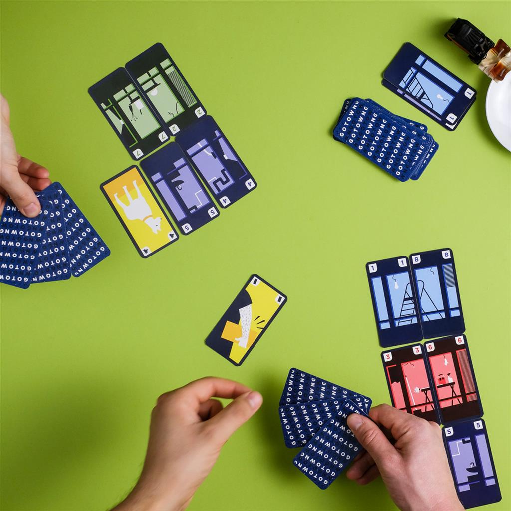 Go Town - A great back-stabbing card game for the whole family